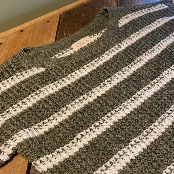 Sexy Fall Winter Sweater bundle size XS - Picture 3 of 11